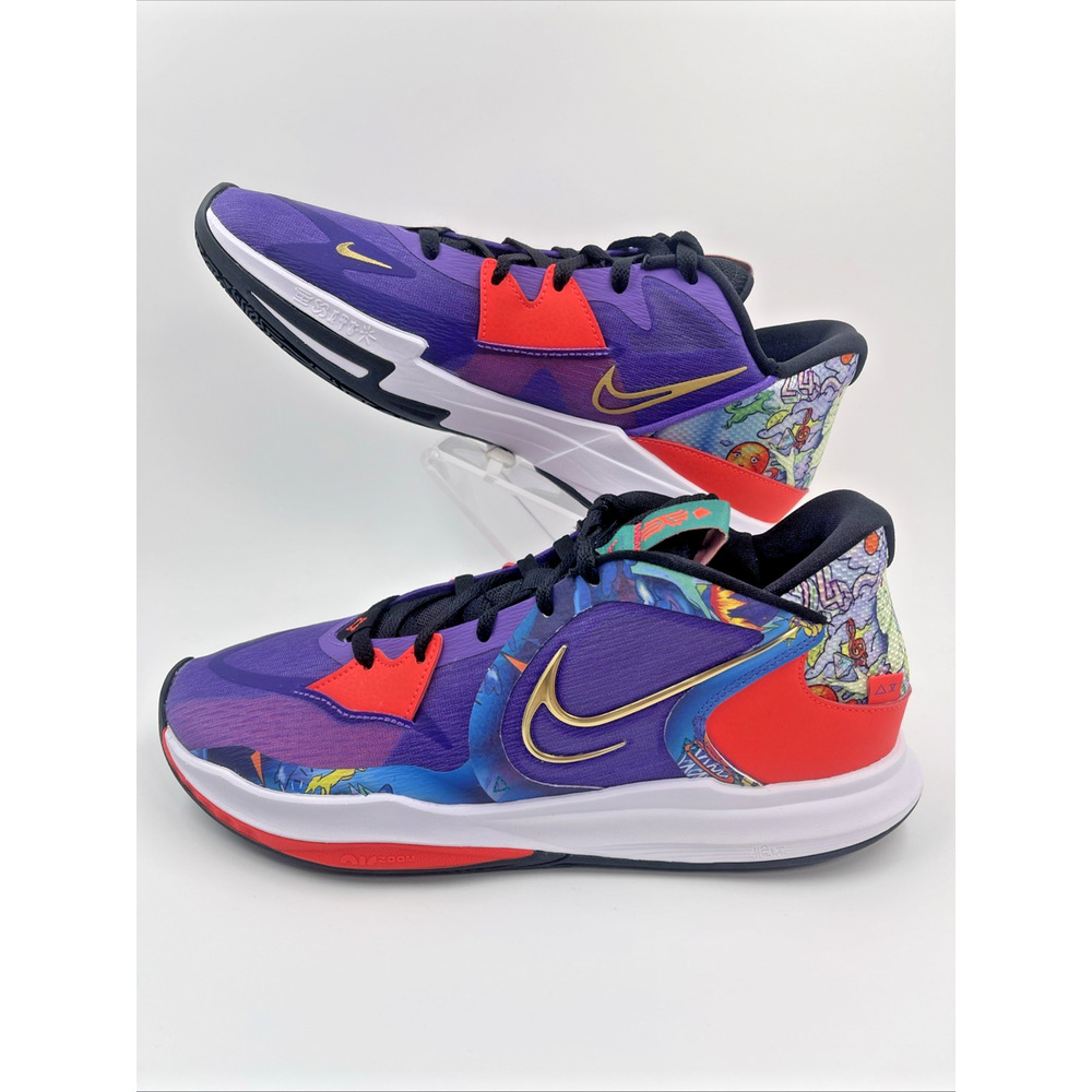 NIKE KYRIE LOW 5 BLACK-METALLIC GOLD "JEWELL LOYD MURAL" SZ 11 [DJ6012-002]